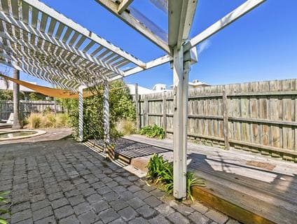 10 Coral Road, Mornington - Thumbnail 8