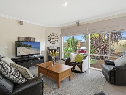 37 Coveside Avenue, Safety Beach - Thumbnail 4
