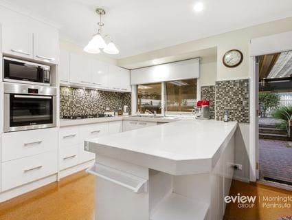 18 Waltham Drive, Mornington - Thumbnail 4