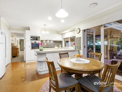 18 Waltham Drive, Mornington - Thumbnail 6