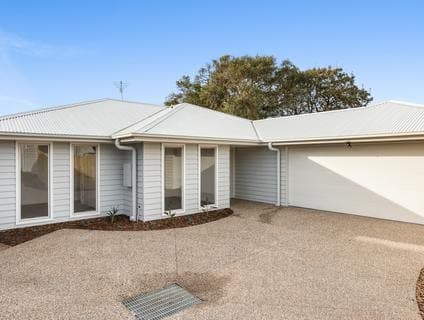 2/20 Moorfield Avenue, Rosebud, Rosebud - Image 1