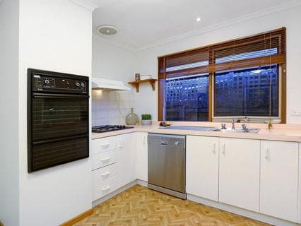 10 Driftwood Court, Frankston - Thumbnail 6