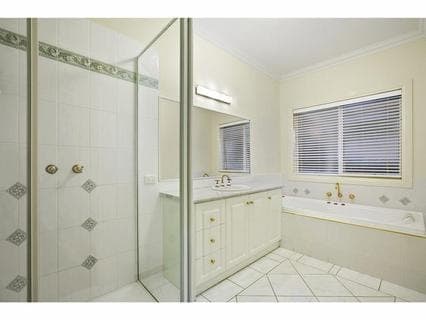 24 Katherine Court, Mornington - Thumbnail 7
