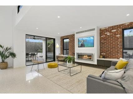 2/11 Portrush Grove, MORNINGTON, Mornington - Thumbnail 3