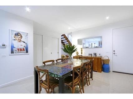 2/2 Shanns Avenue, MOUNT MARTHA, Mount Martha - Thumbnail 4