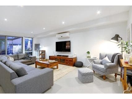 2/2 Shanns Avenue, MOUNT MARTHA, Mount Martha - Thumbnail 7