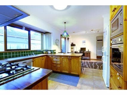 42 Venice Street, MORNINGTON, Mornington - Thumbnail 6