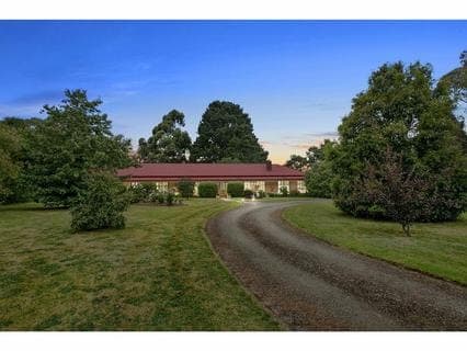 6 Highfield Way, TYABB, Tyabb - Image 1