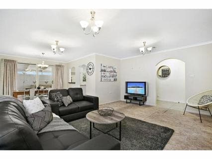 26 Harridge Street, ROSEBUD, Rosebud - Thumbnail 4