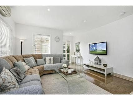 17 Murray Street, MORNINGTON, Mornington - Thumbnail 3