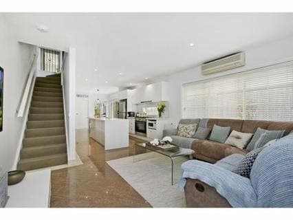 17 Murray Street, MORNINGTON, Mornington - Thumbnail 8