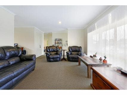 18 Settlers Way, MOUNT MARTHA, Mount Martha - Thumbnail 4