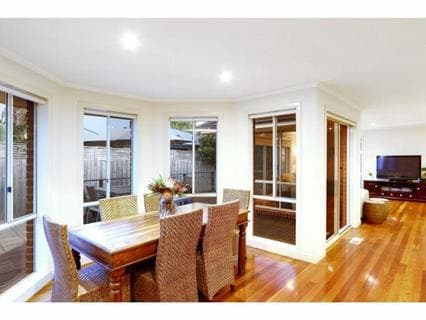 9 Colebrook Court, MORNINGTON, Mornington - Thumbnail 8