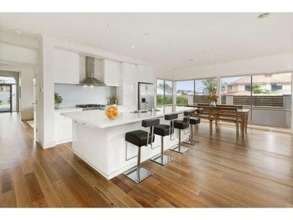 3 Ellabella Way, MORNINGTON, Mornington - Thumbnail 2