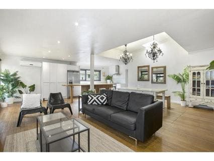 5 Sheila Street, RYE, Rye - Image 1