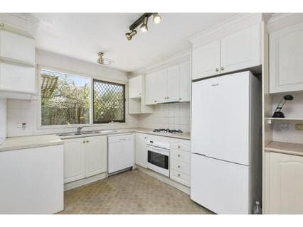 16/99-101 Nepean Highway, SEAFORD, Seaford - Thumbnail 2