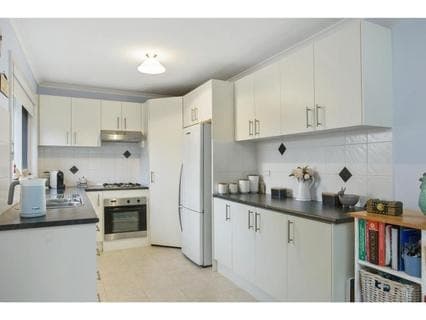 2/78 Nunns Road, MORNINGTON, Mornington - Thumbnail 2