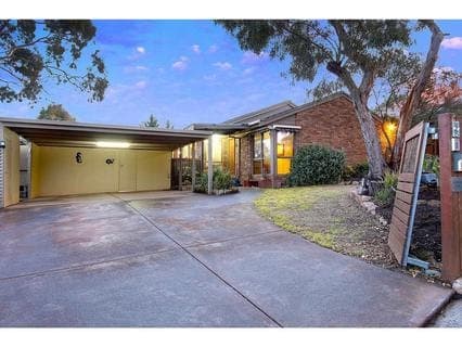 4 Cherry Blossom Lane, MORNINGTON, Mornington - Thumbnail 2