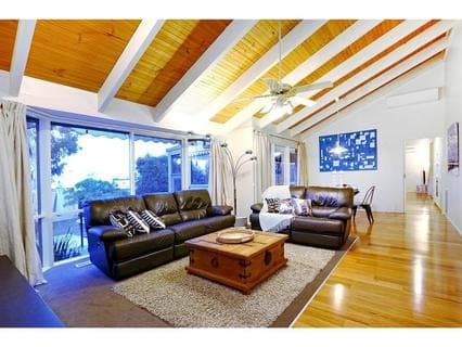4 Cherry Blossom Lane, MORNINGTON, Mornington - Thumbnail 5