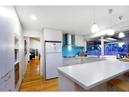 4 Cherry Blossom Lane, MORNINGTON, Mornington - Thumbnail 7