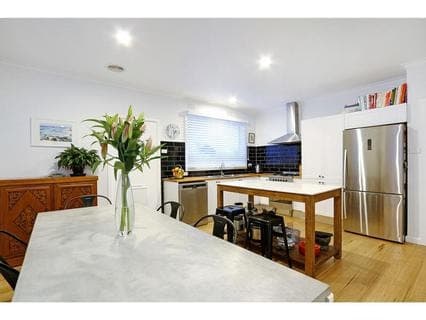 12 Van Ness Avenue, MORNINGTON, Mornington - Thumbnail 7
