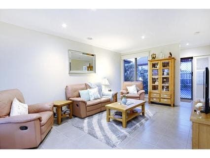 2/37 Van Ness Avenue, MORNINGTON, Mornington - Thumbnail 2