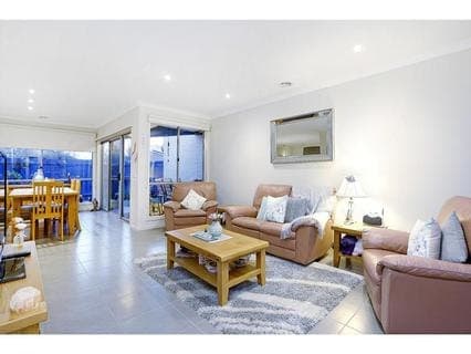 2/37 Van Ness Avenue, MORNINGTON, Mornington - Thumbnail 3
