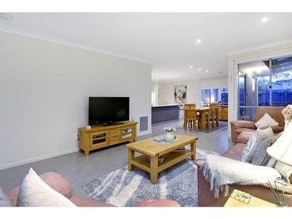 2/37 Van Ness Avenue, MORNINGTON, Mornington - Thumbnail 4