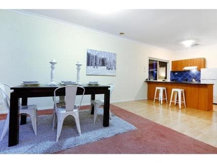 9 Lawson Court, MORNINGTON, Mornington - Thumbnail 7