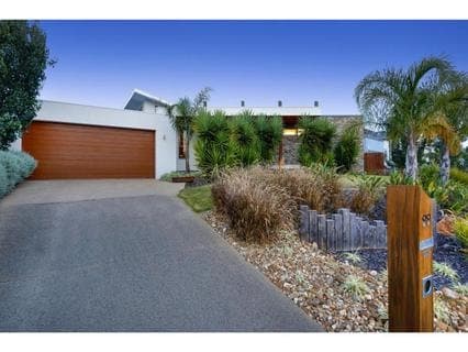 88 Summerfield Drive, MORNINGTON, Mornington - Image 1
