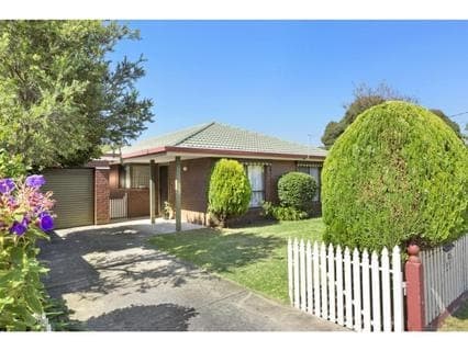 85 Ocean Street, ROSEBUD, Rosebud - Image 1
