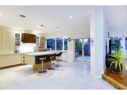 12 Pardella Place, MOUNT MARTHA, Mount Martha - Thumbnail 8