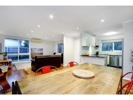12 Hansen Court, MOUNT MARTHA, Mount Martha - Thumbnail 8