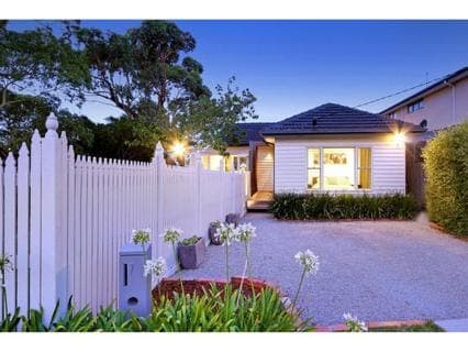 7 Macdonald Grove, MORNINGTON, Mornington - Image 1