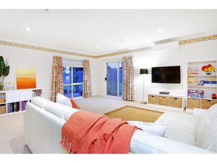 13 Kathleen Crescent, MORNINGTON, Mornington - Thumbnail 3