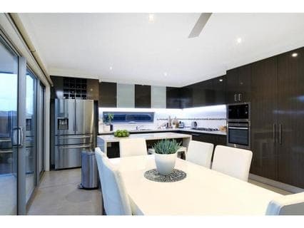 10 Ruby Cove, MORNINGTON, Mornington - Thumbnail 3