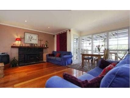 14 Ikara Street, MORNINGTON, Mornington - Thumbnail 3