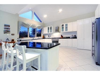 24 Benton Grange Drive, MORNINGTON, Mornington - Thumbnail 7