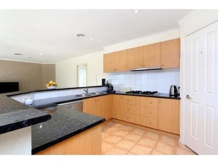 15 Sweetlands Court, MOUNT MARTHA, Mount Martha - Thumbnail 6