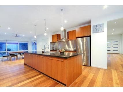 4 Kathleen Crescent, MORNINGTON, Mornington - Thumbnail 5