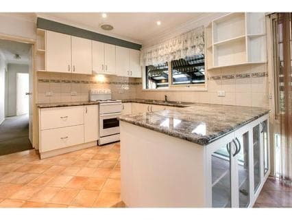 3 McMurtry Way, FRANKSTON, Frankston - Thumbnail 2
