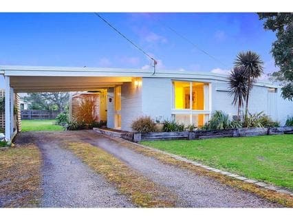 18 Lugano Avenue, DROMANA, Dromana - Image 1