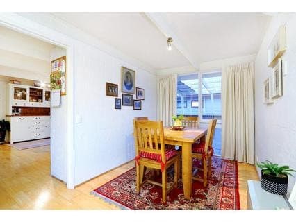 18 Lugano Avenue, DROMANA, Dromana - Thumbnail 7