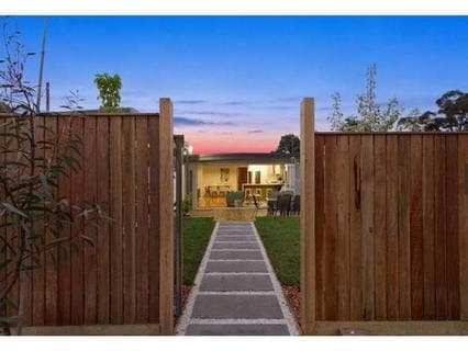 8 Olive Street, MORNINGTON, Mornington - Image 1