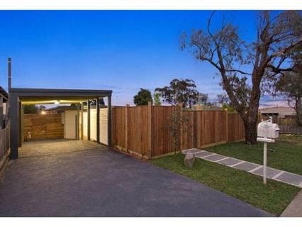 8 Olive Street, MORNINGTON, Mornington - Thumbnail 2