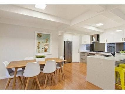 8 Olive Street, MORNINGTON, Mornington - Thumbnail 5