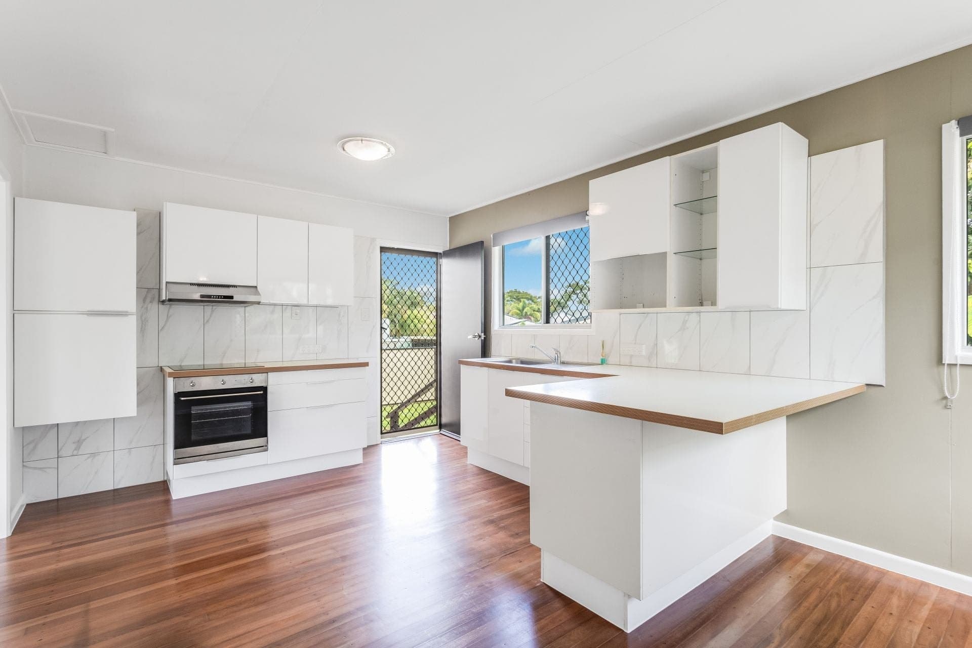 34 Ralph Street, Clontarf, Clontarf - Thumbnail 8