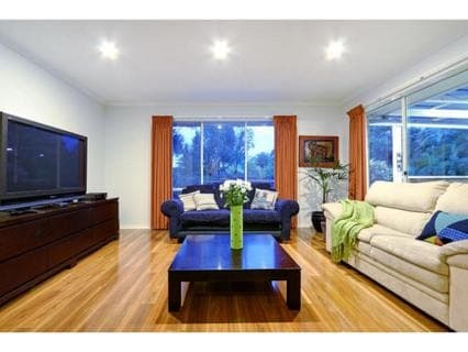 30 Balcombe Drive, MOUNT MARTHA, Mount Martha - Thumbnail 4