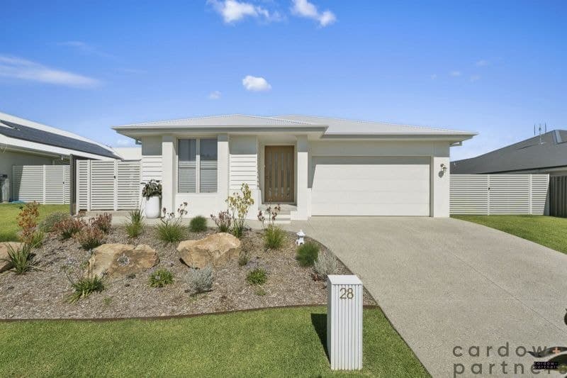 28 Angophora Crescent Urunga NSW, Urunga - Thumbnail 2