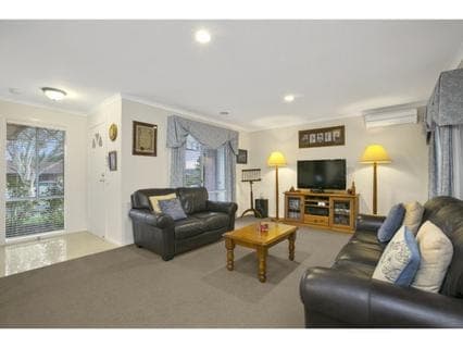 7 Allchin Avenue, MORNINGTON, Mornington - Thumbnail 4
